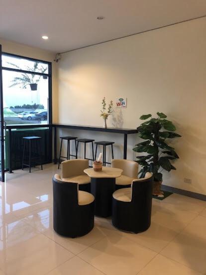 Lew Residence Phayao Bagian luar foto